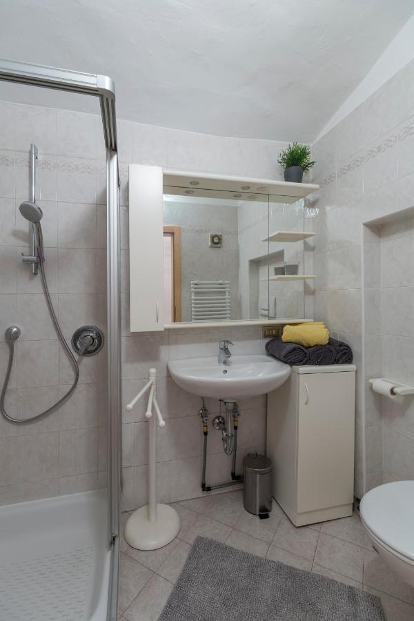 Albergo Diffuso Ela Living - Apartment Bellepoque Egna Luaran gambar
